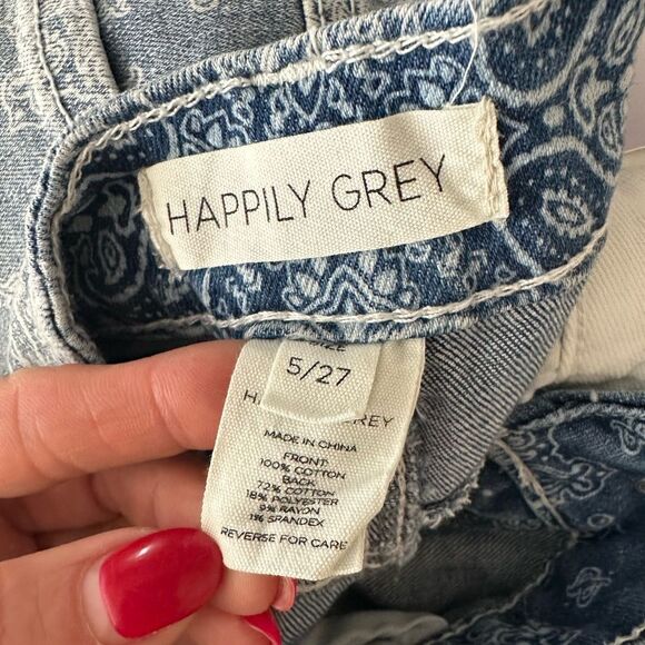 Happily Grey Mixed Bandana Print Jean Shorts (5/27) - Picture 5 of 5